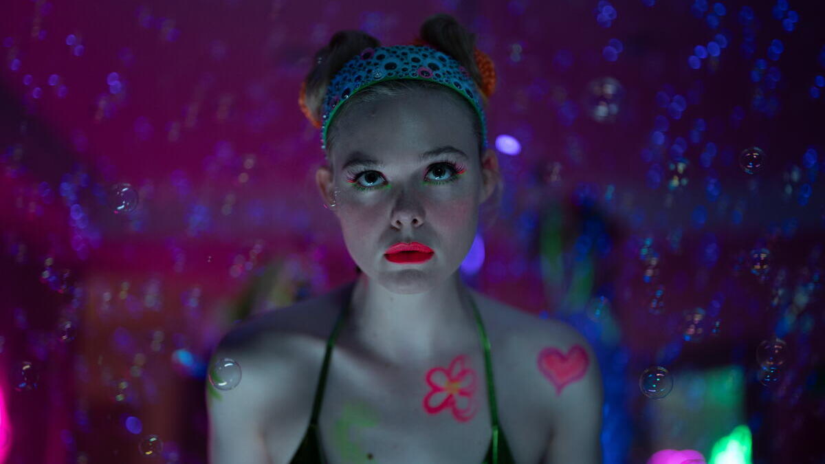 If the Emmys were up to us ... 5 Elle Fanning in Margo's Got Money Troubles.