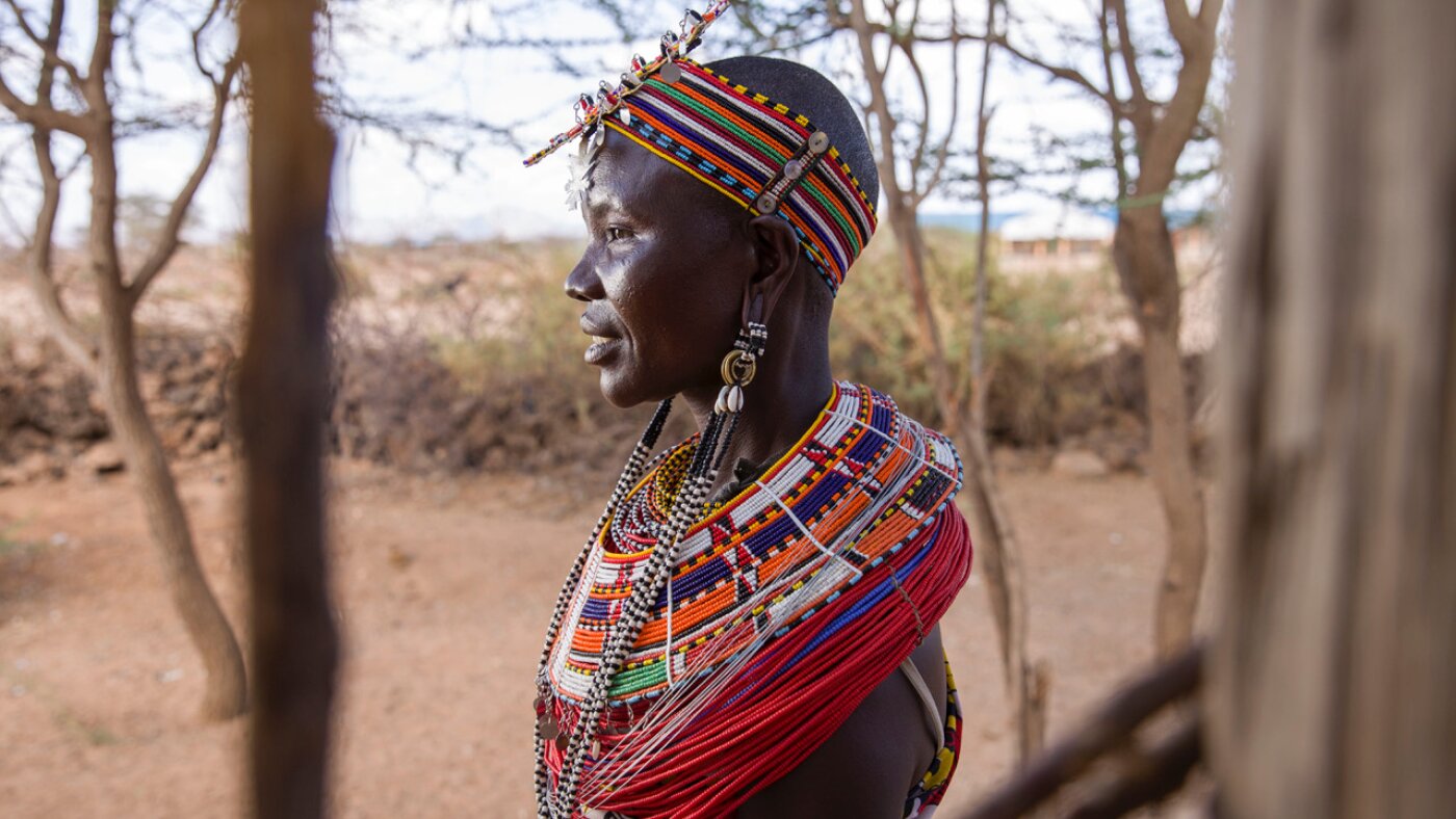 Mundari tribe woman-South Sudan by Joxe Inazio Kuesta Garmendia, image size:1400x788