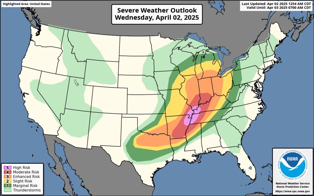 Beginning on Wednesday, a large stretch of the central U.S. from Texas to the Great Lakes is at risk of severe weather, including possible tornadoes and flash flooding. (National Weather Service Storm Prediction Center)