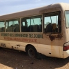Een zicht op de schoolbus op de Government Girls Comprehensive Secondary School, waar gewapende mannen maandag de slaapzaal van de school aanvielen en schoolmeisjes ontvoerden, in Kebbi, Nigeria, dinsdag 18 november 2025.