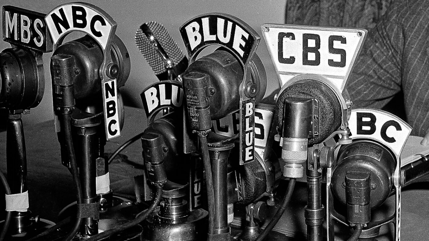 CBS Information shutters its storied radio information service after almost a century : NPR