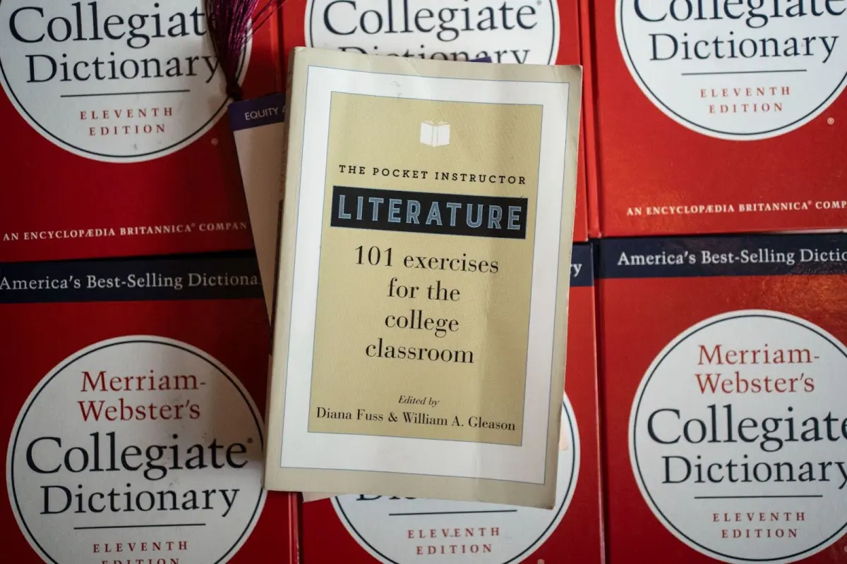 To keep AI out of her classroom, this high school English teacher went ...