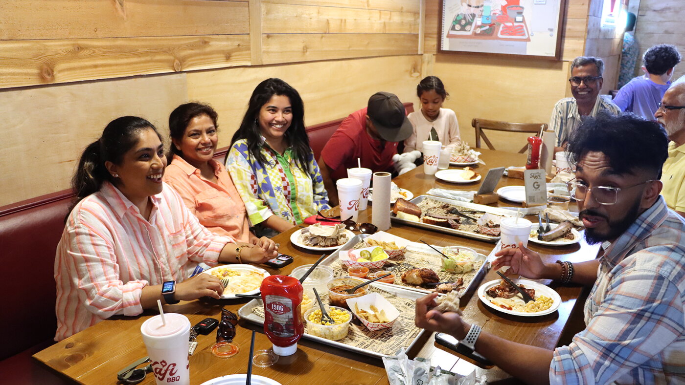 American Muslims are giving Texas barbecue a halal makeover