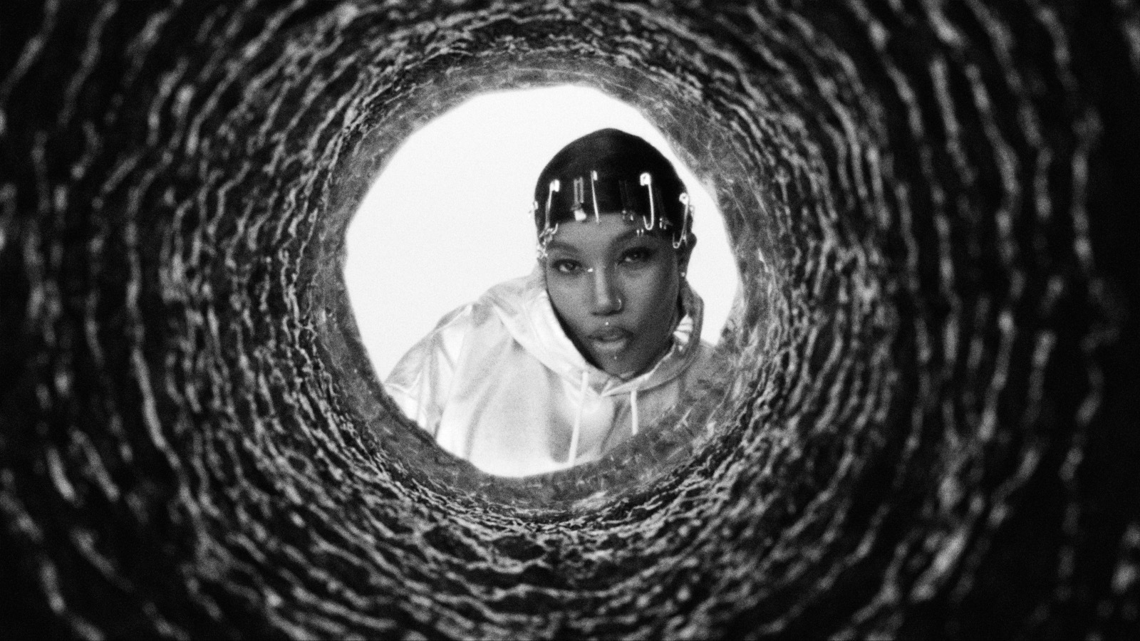 What Leikeli47 hid behind her mask
