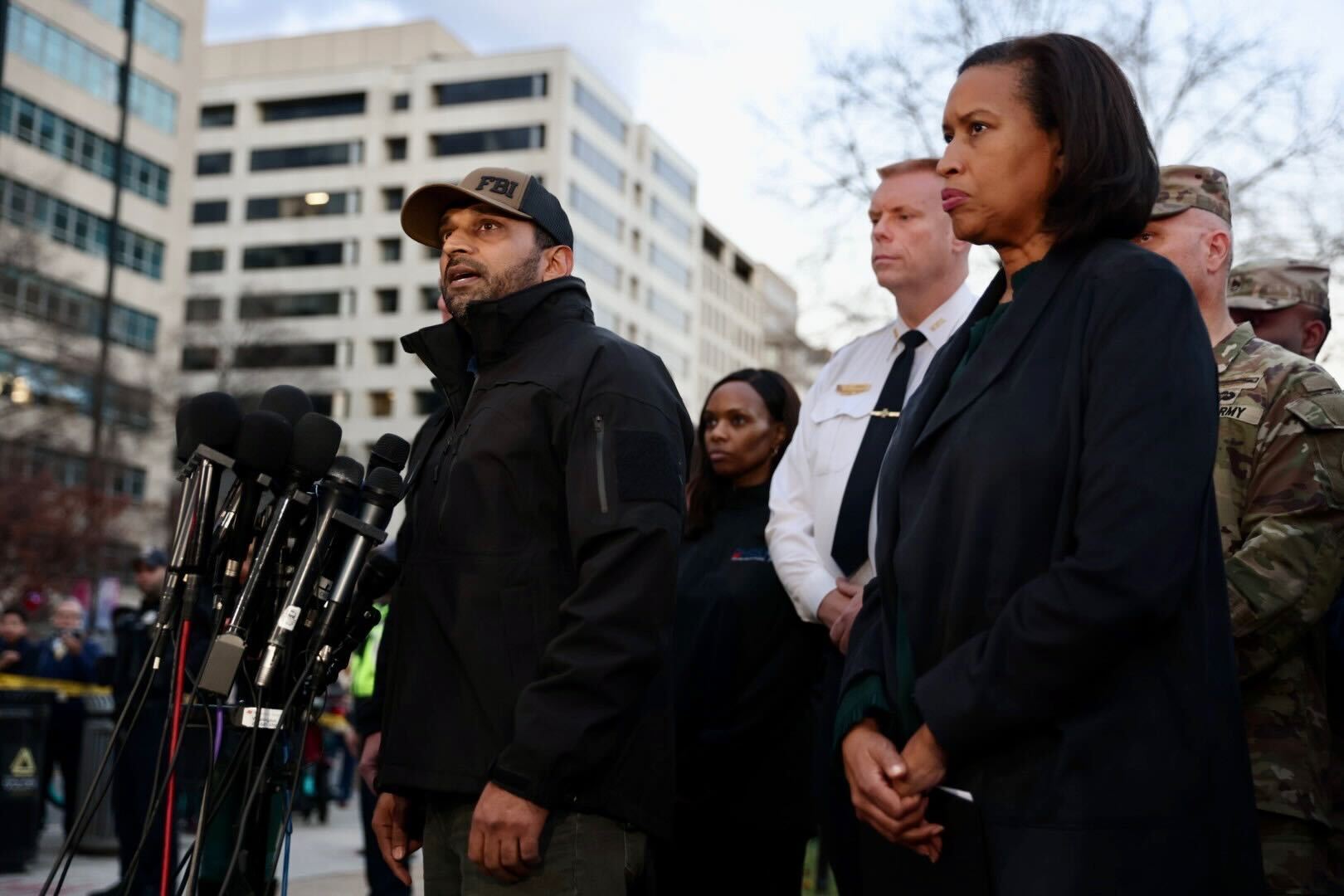 2 National Guard members shot in 'targeted' attack in D.C., authorities say : NPR