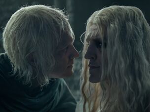 Aegon (Tom Glynn-Carney) and Aemond (Ewan Mitchell).