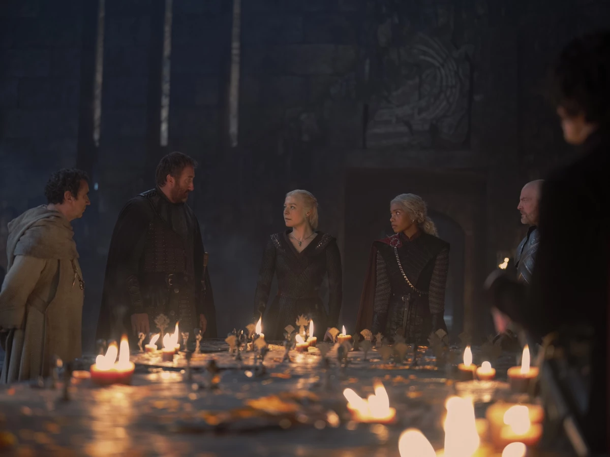 Gerardys (Phil Daniels), Ser Alfred Broome (Jamie Kenna), Rhaenyra (Emma D’Arcy), Baela (Bethany Antonia), Lorent Marbrand (Max Wrottesley), and Jacaerys (Harry Collett).