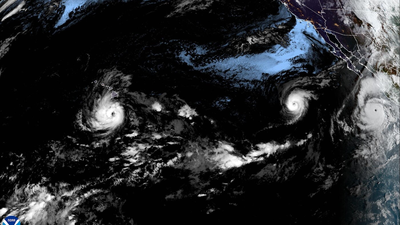 Hurricane Nolo, a zig-zagging storm, threatens Hawaii with flooding rain