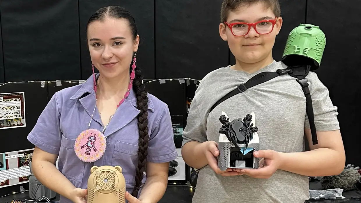 Meet the robots programmed by kids to speak their Indigenous languages