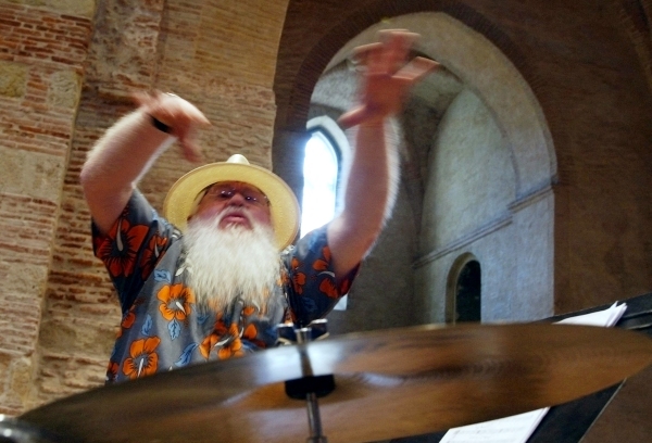 Hermeto Pascoal, whimsical Brazilian composer nicknamed 'The Sorcerer,' dies at 89