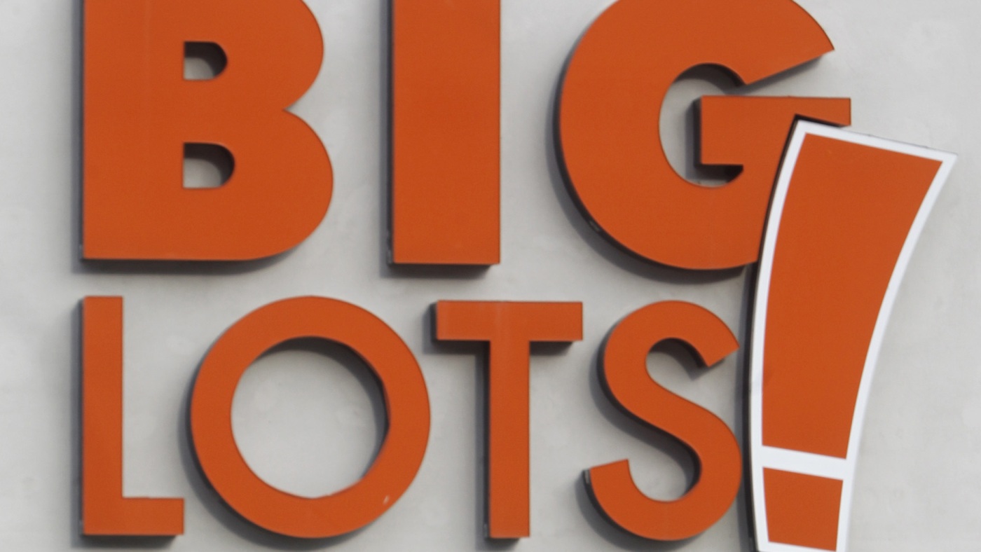 Big Lots closes stores and files for bankruptcy: NPR