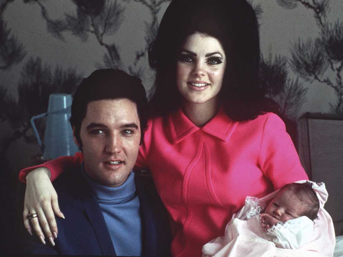 Elvis' granddaughter finishes Lisa Marie Presley's posthumous memoir : NPR