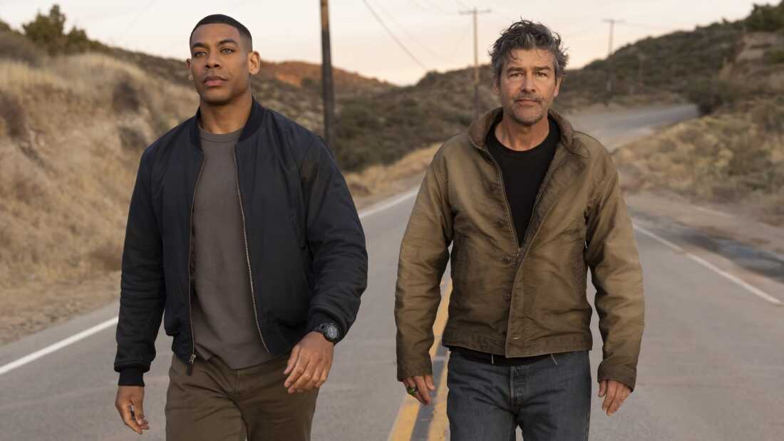 Aaron Pierre and Kyle Chandler in Lanterns.