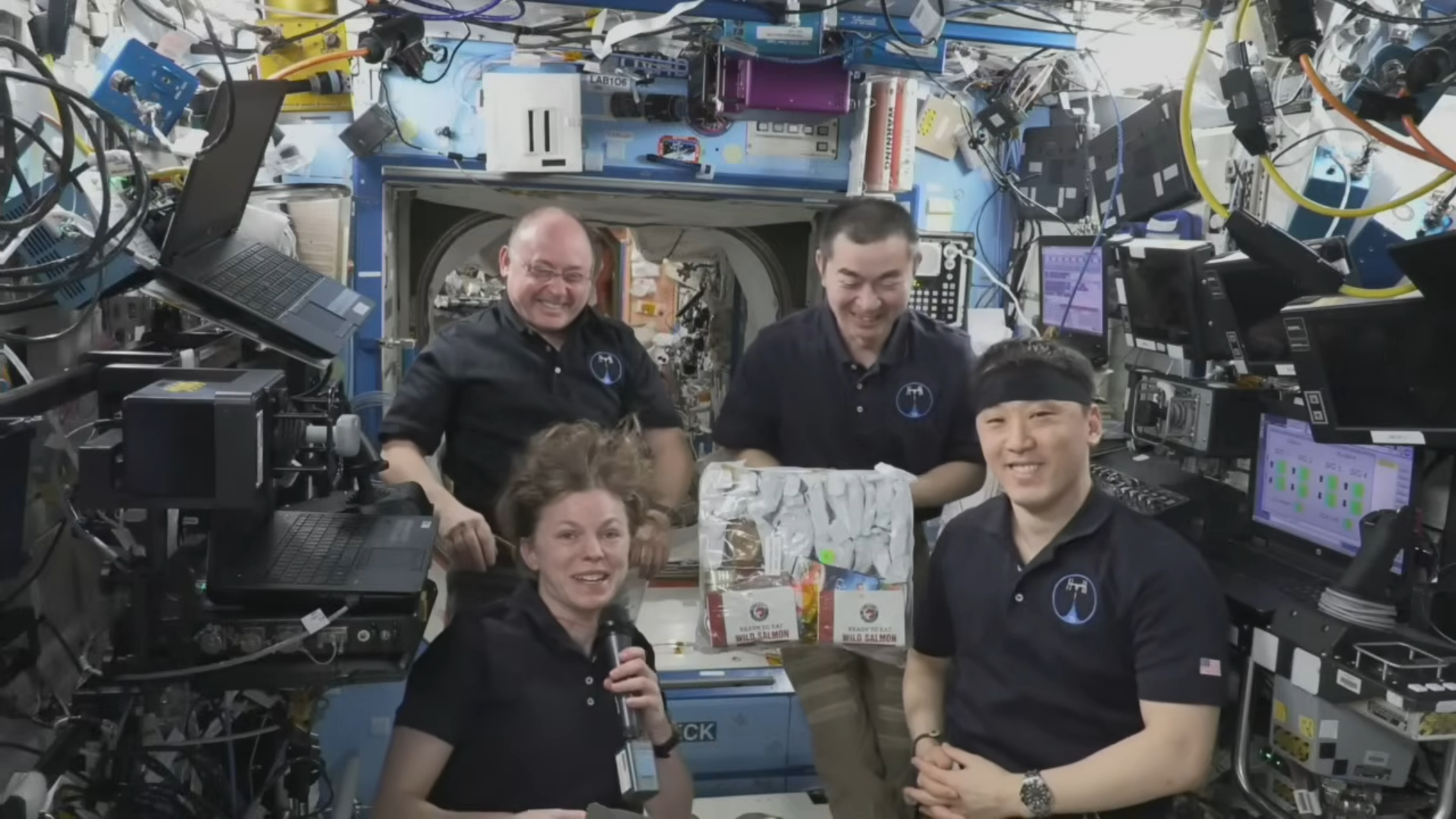 As well as the traditional Thanksgiving fare, NASA astronauts on the International Space Station will enjoy clams, smoked salmon and lobster.