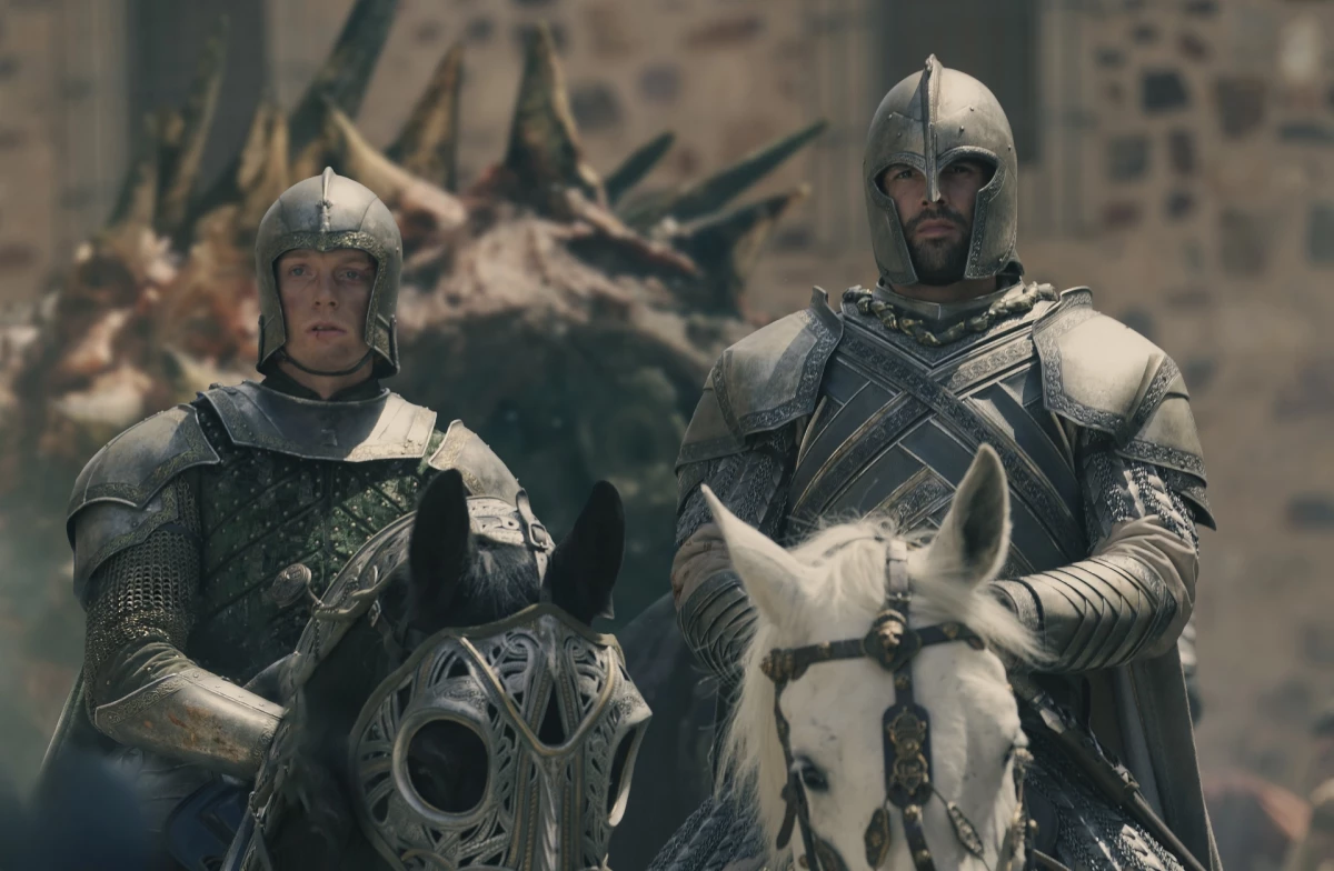 Gwayne Hightower (Freddie Fox) and Criston Cole (Fabien Frankel) draggin' dragon.
