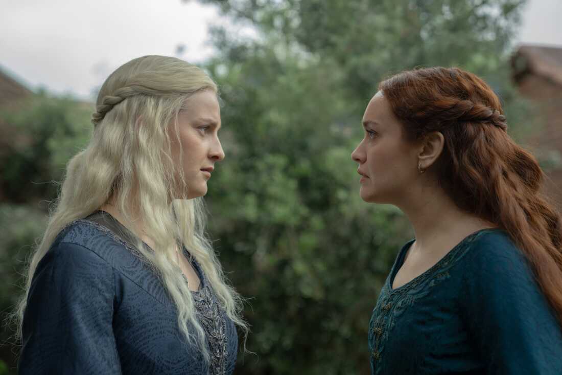 Alicent (right, Olivia Cooke) gamely tries to get Helaena (left, Phia Saban) to focus.
