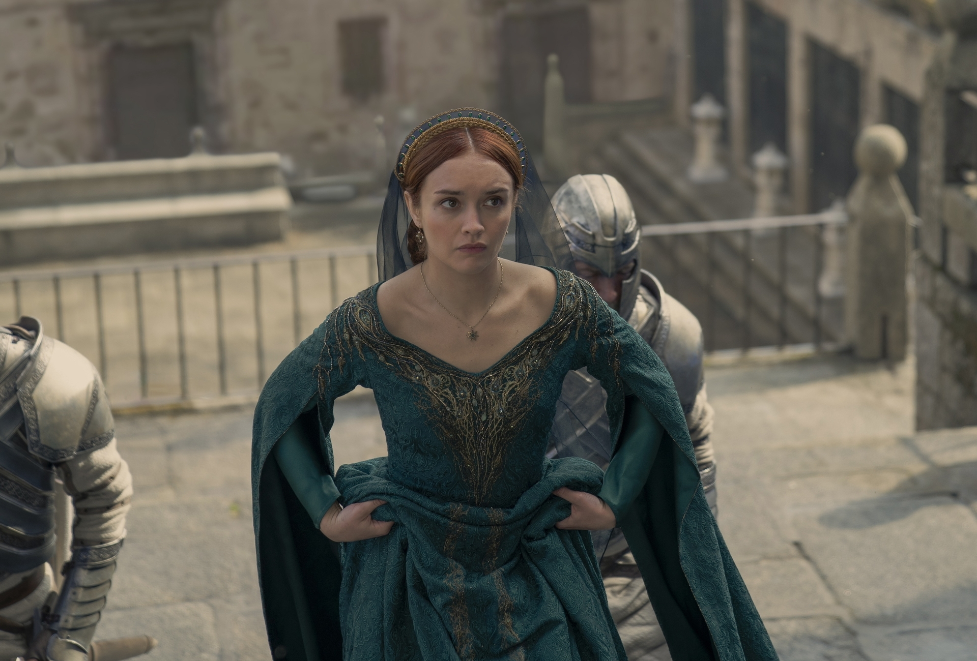 Alicent (Olivia Cooke).