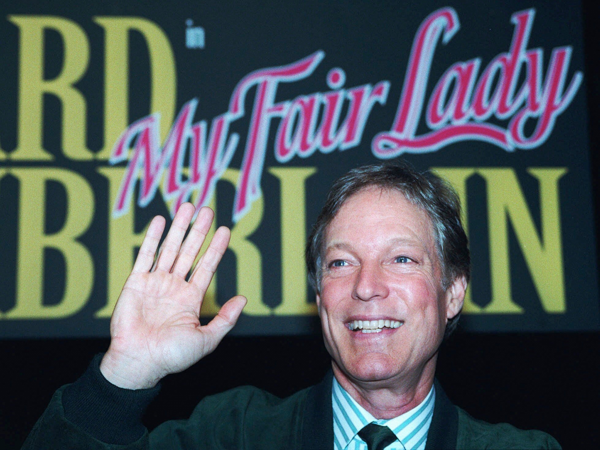 The Slipper and the Rose: The Story of Cinderella - Apple TV, image size:1958x1469