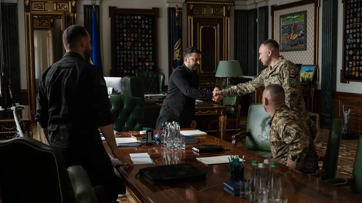 Ukraine overhauls its military top brass for the fight against Russia