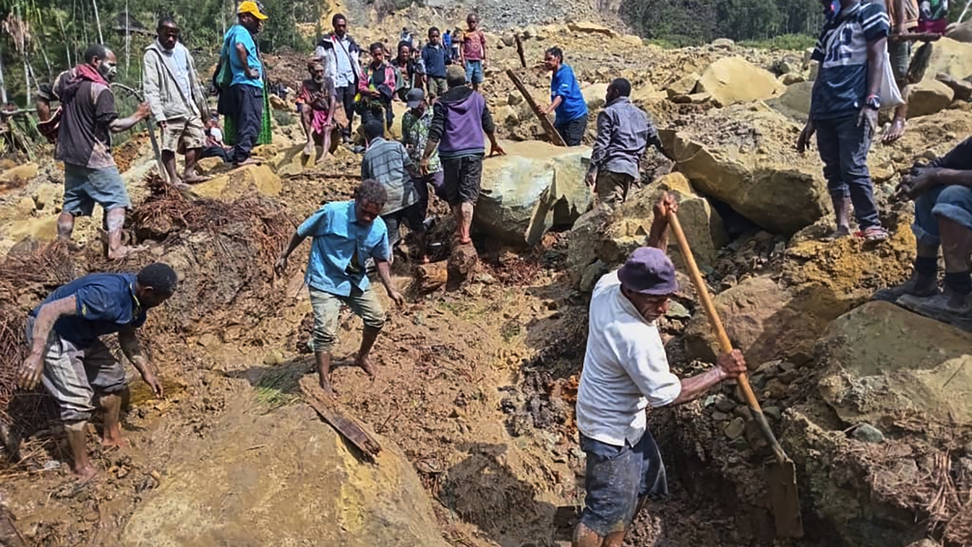 Papua New Guinea tells the U.N. that a landslide buried more than 2,000 people