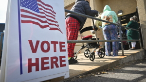 Voters in Kansas City, Kansas, showing up at the Wyandotte County Election office for the last minutes of early voting on Nov. 7, 2022.