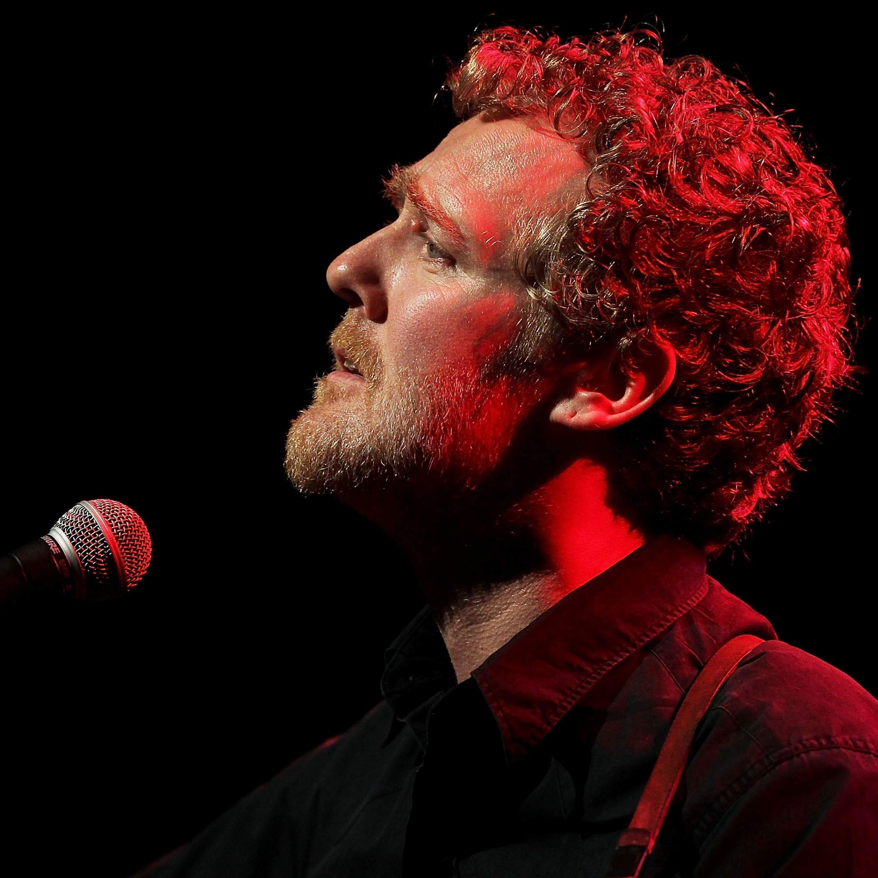 Remembering Irish singer–songwriter Glen Hansard Episode cover