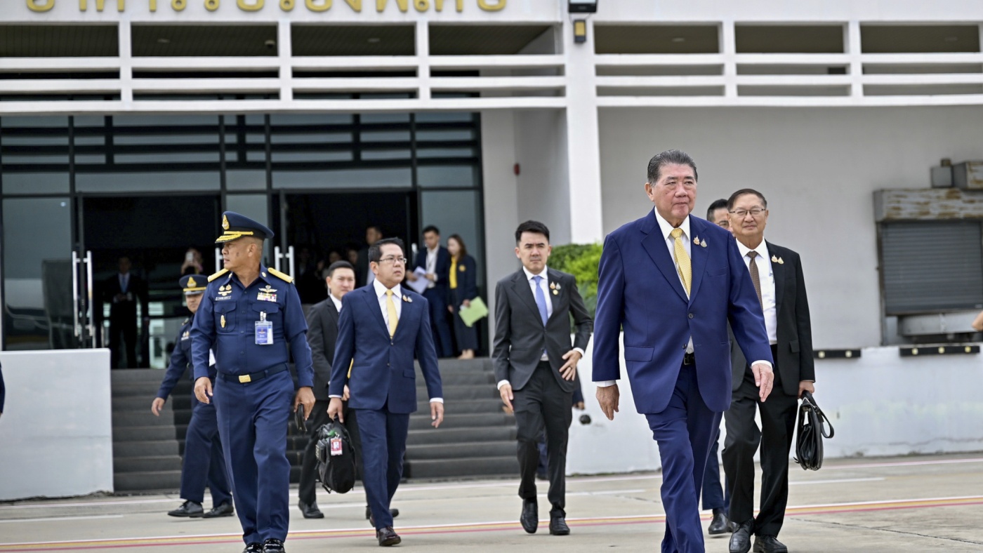 Cambodian and Thai leaders maintain ceasefire talks in Malaysia : NPR
