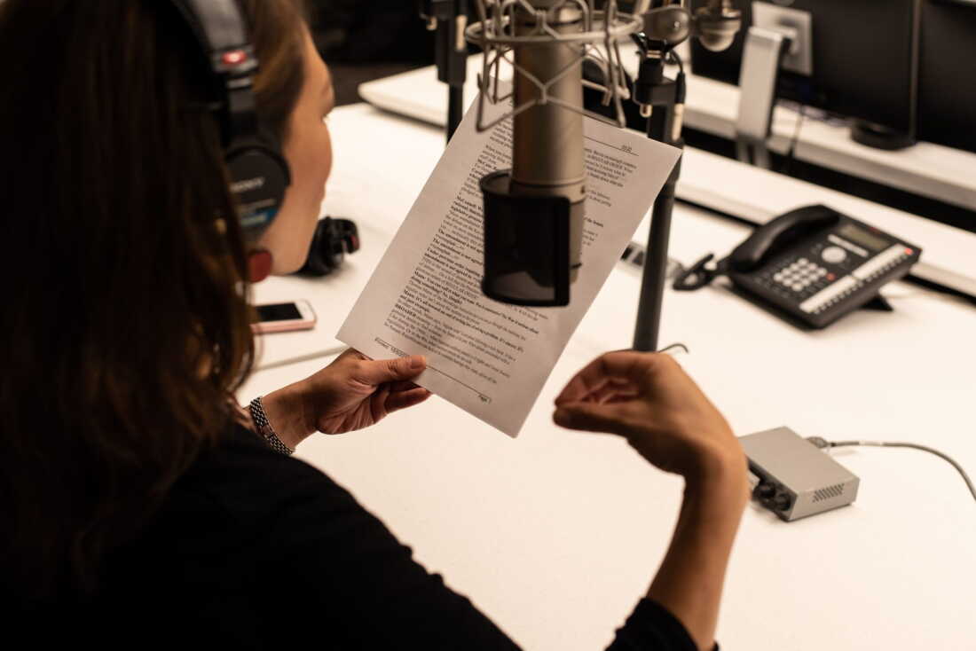 Radio Intro Examples Radio intros: 7 engagement tips to keep listeners from hitting the skip ...