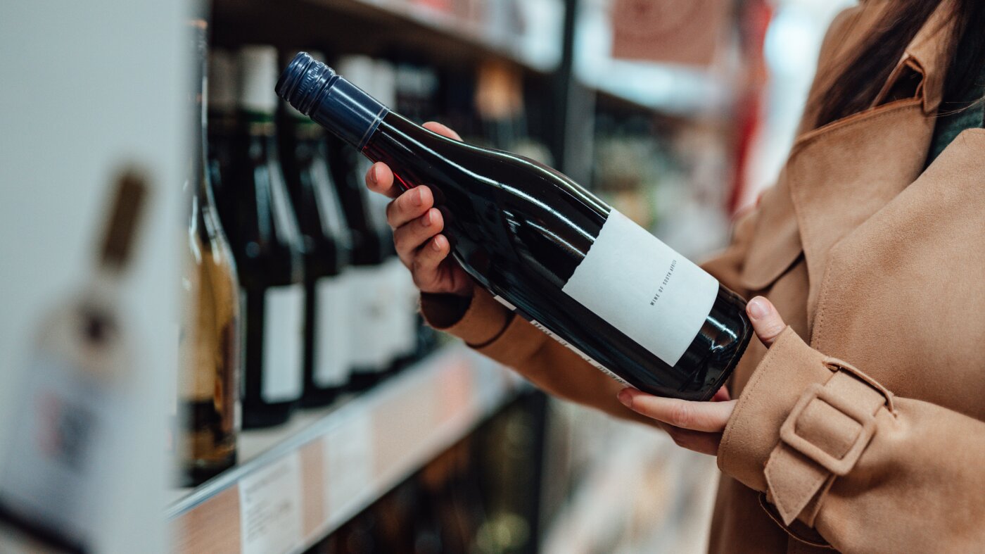 Cancer warnings on alcohol may deter drinking, study says : NPR Cancer warnings on alcohol may deter drinking, study says : NPR