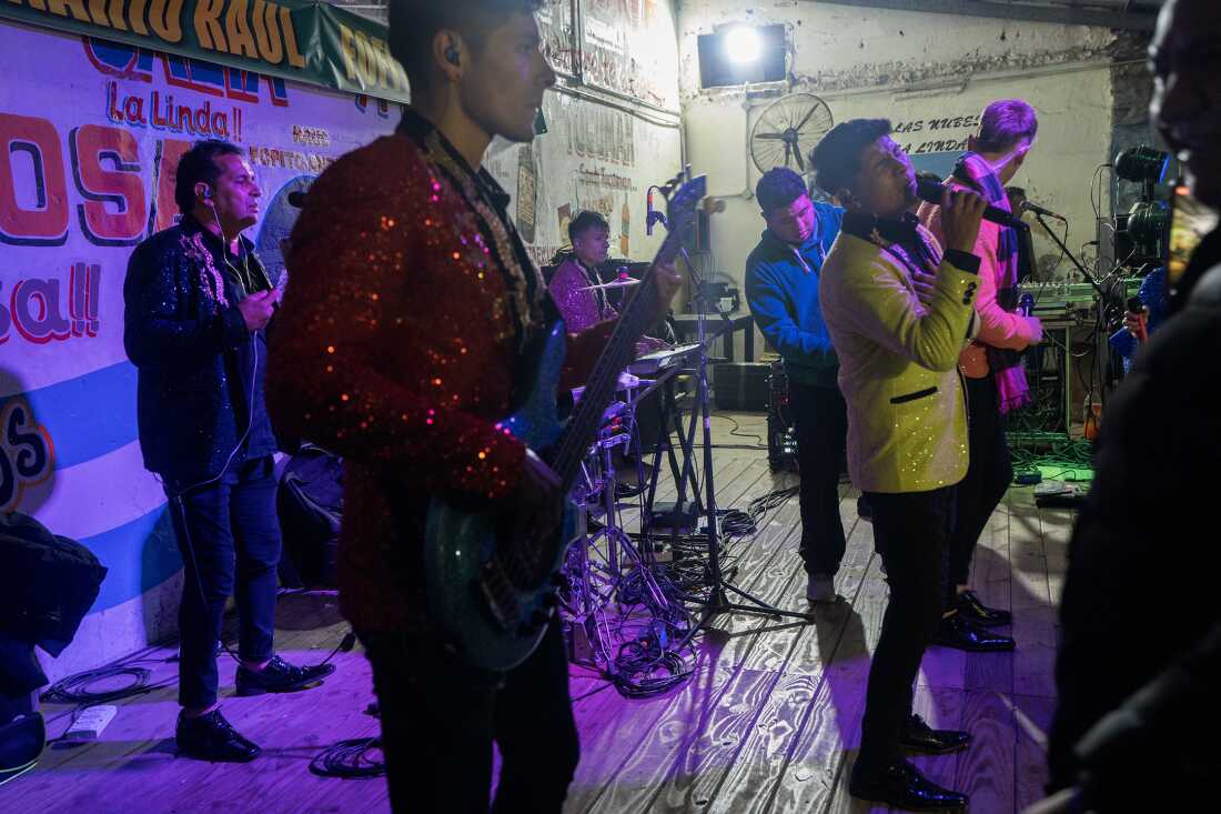 BUENOS AIRES, ARGENTINA: La Pea de Mario Ibarra, in the famous neighborhood of La Boca, Buenos Aires, is filled with lovers of northern cumbia. Pachamama Day was celebrated and the Bolivian community, Salta and Jujuy, gathered to give thanks, pray for a new year and dance cumbia.
