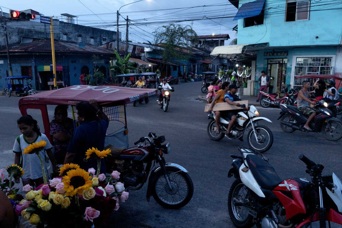 Peru: Chicha, the electric pulse of cumbia : The Picture Show : NPR