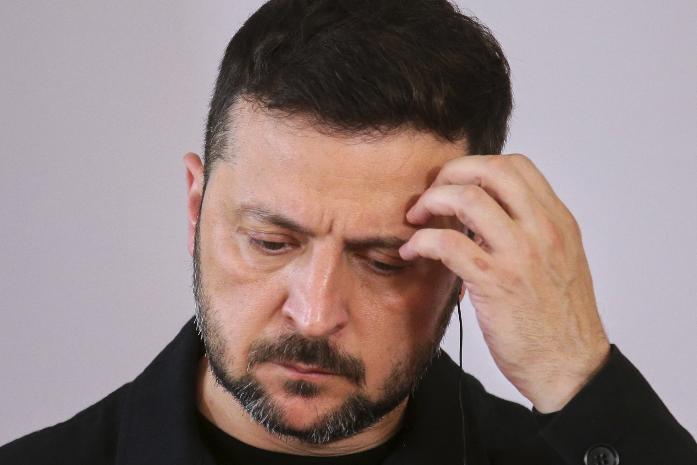 Zelenskyy rejects formally ceding Ukrainian territory