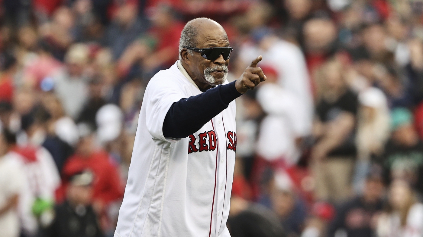 Luis Tiant, former pitcher for Boston and Cleveland, dies at 83 : NPR Emergency USA