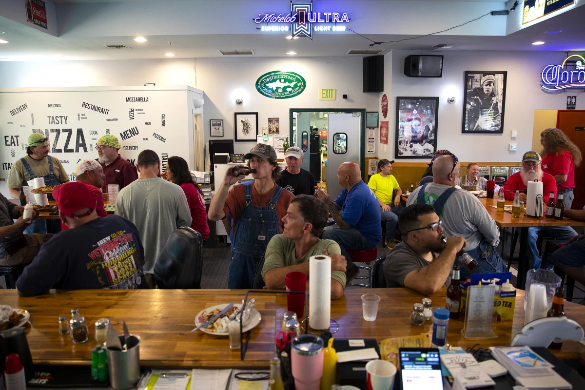 Electricians gather for IBEW Brotherhood Night on Thursday, July 17, 2025, at Monkey N'Around Pizza in Quincy, Washington.