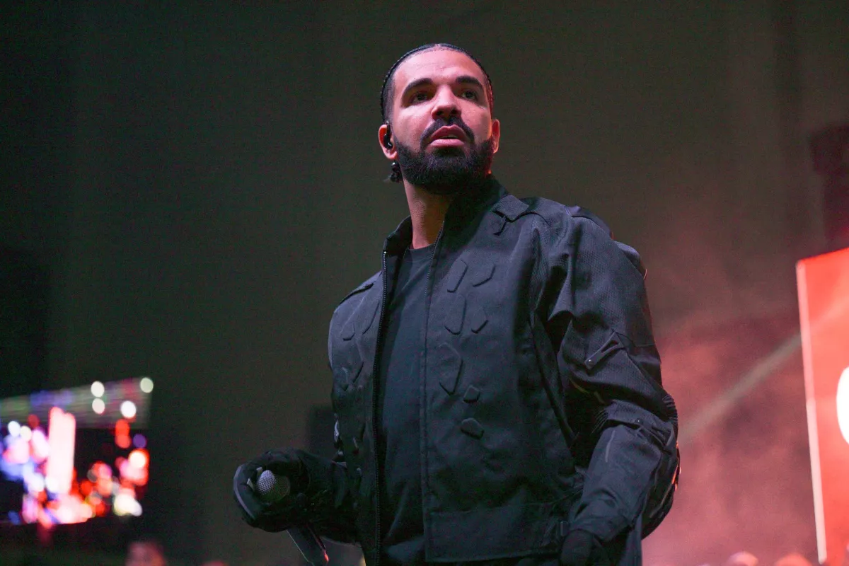 Drake performs during Wicked (Spelhouse Homecoming Concert) Featuring 21 Savage at Forbes Arena at Morehouse College on October 19, 2022 in Atlanta, Georgia.