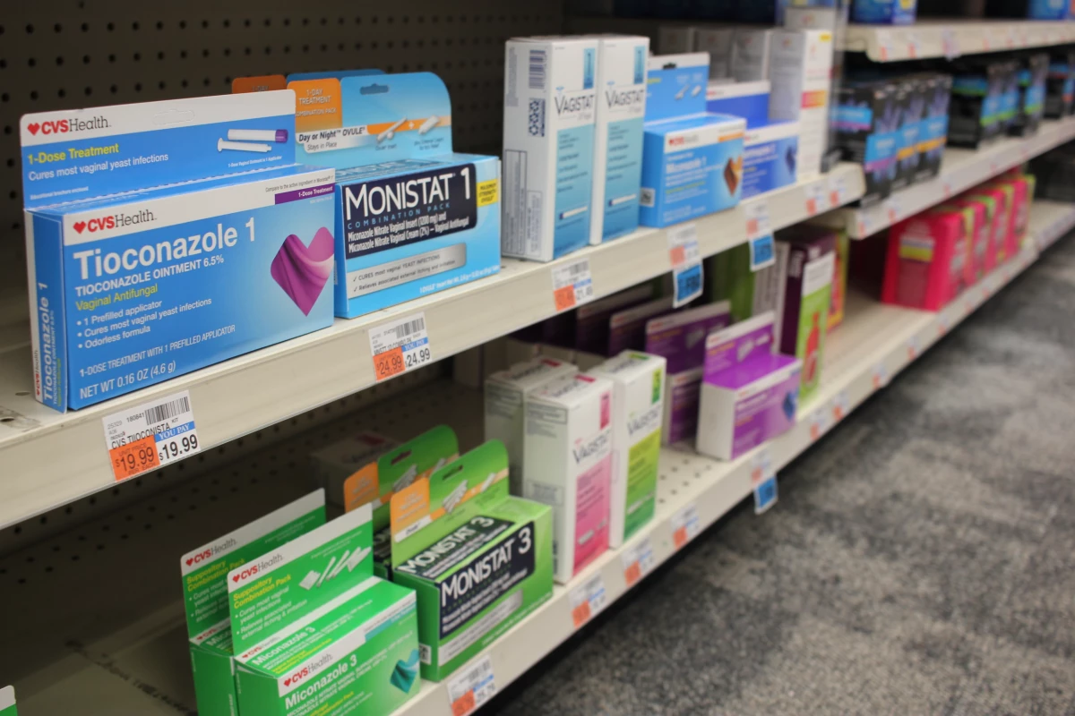 It may seem logical to choose a treatment that takes 1 day versus one that works in 3 or 7 days. But doctors and patients say a 1 day treatment for  vaginal yeast infections can cause irritation and burning.