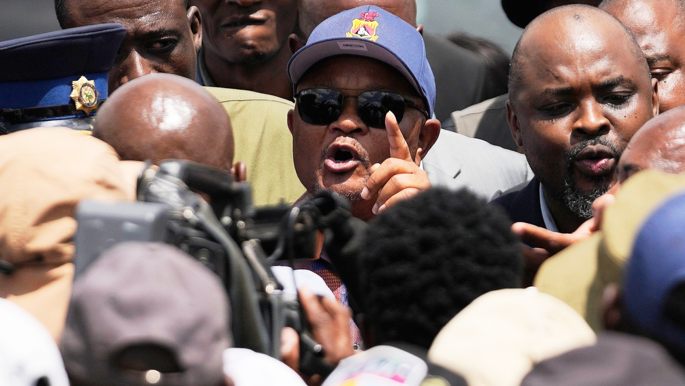 South Africa's president creates commission to look at police corruption allegations