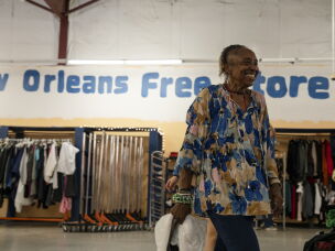 Volunteer Phyllis
