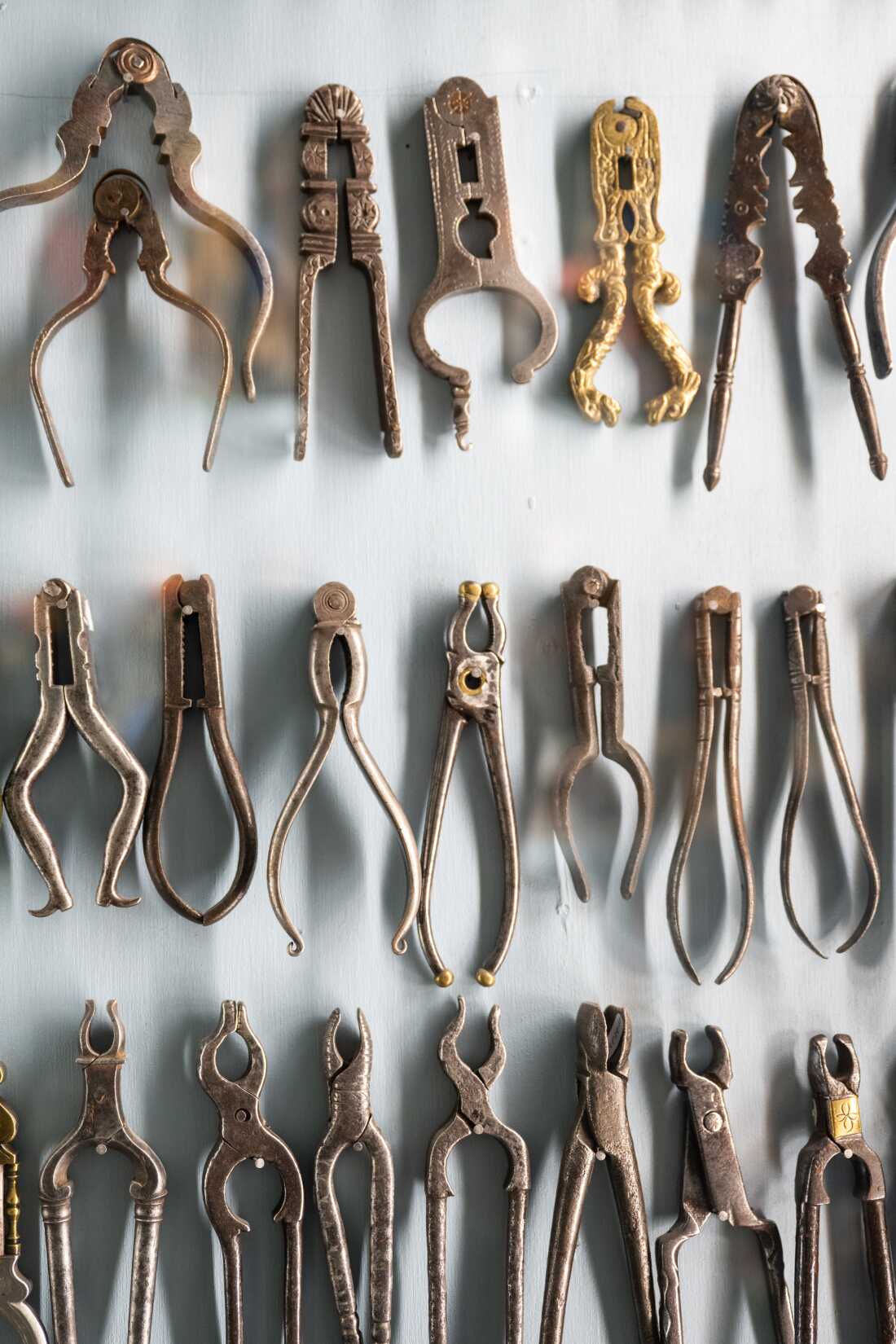 Over time, the Wagners became interested in antique nutcrackers featuring the more streamlined “lever” style that look like a set of pliers, and some that gently crush nuts using a screw mechanism.