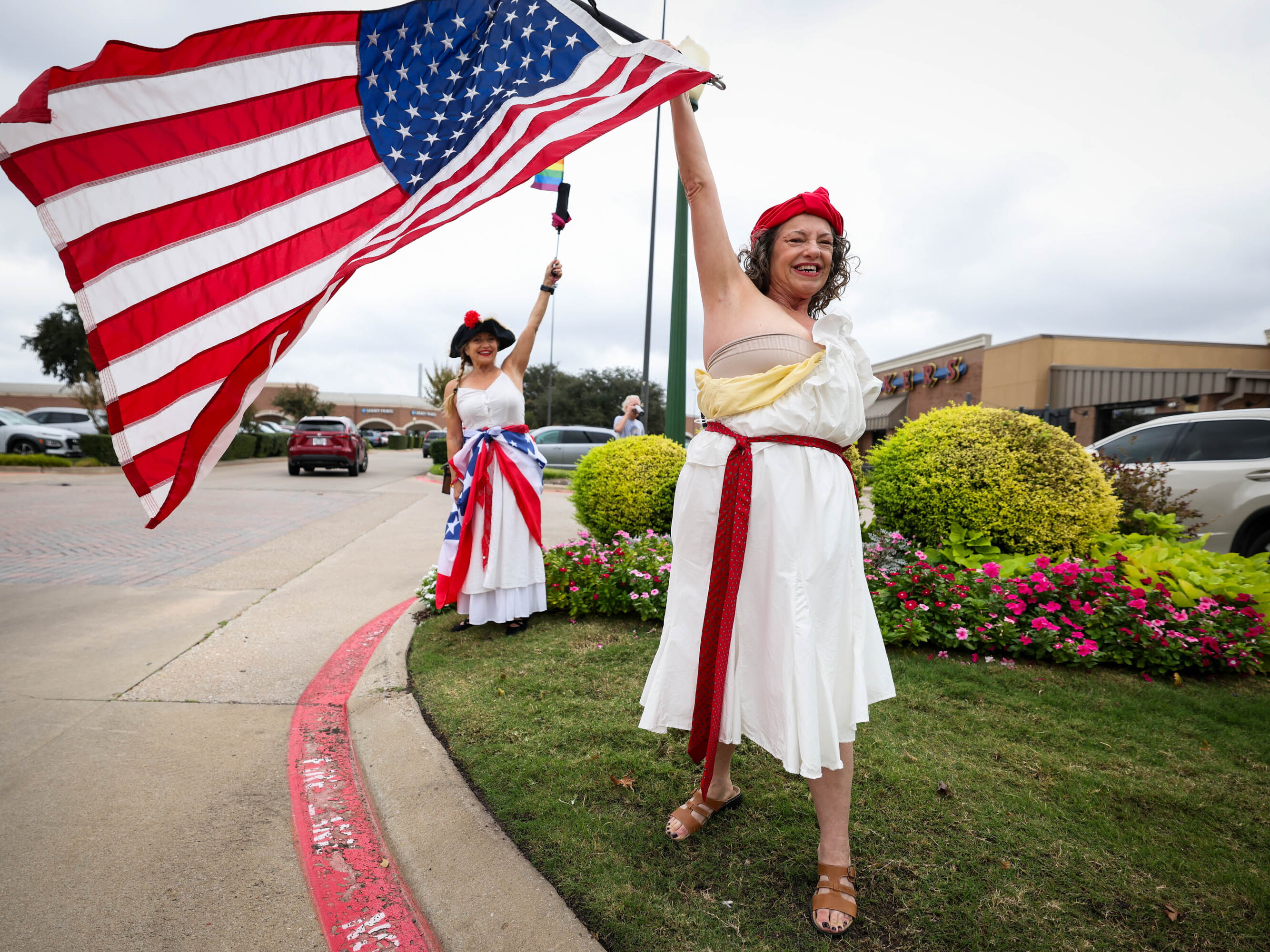 Flag Ramp Photos: Scenes from the No Kings Protests | NCPR News