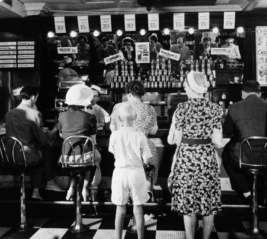 The term "eighty-six" is thought to originate from 20th-century soda counters, like this one in Washington, D.C.