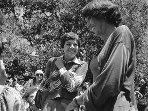 Singer Joan Baez (right) and Avital Sharansky at Sproul Plaza at the University of California campus in Berkeley on July 20, 1978, at a rally for Sharansky, the wife of Soviet dissident Natan Sharansky.