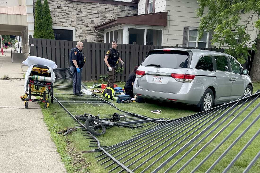 Les conséquences d'un accident mortel l'année dernière à Green Lake, Wisconsin, où un conducteur de 85 ans a accidentellement écrasé un garçon de 12 ans qui roulait à vélo sur le trottoir. 