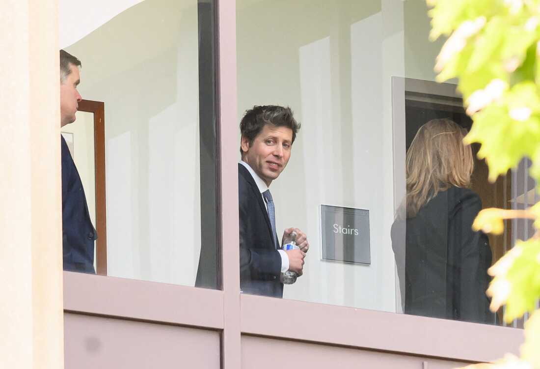 Sam Altman de OpenAI toma posición para defenderse de las acusaciones de Elon Musk de que robó una obra de caridad