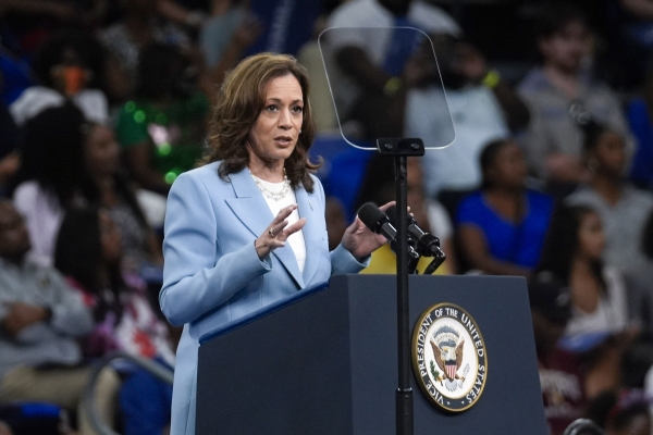 Harris tries to flip the script on Trump on the border during raucous Georgia speech