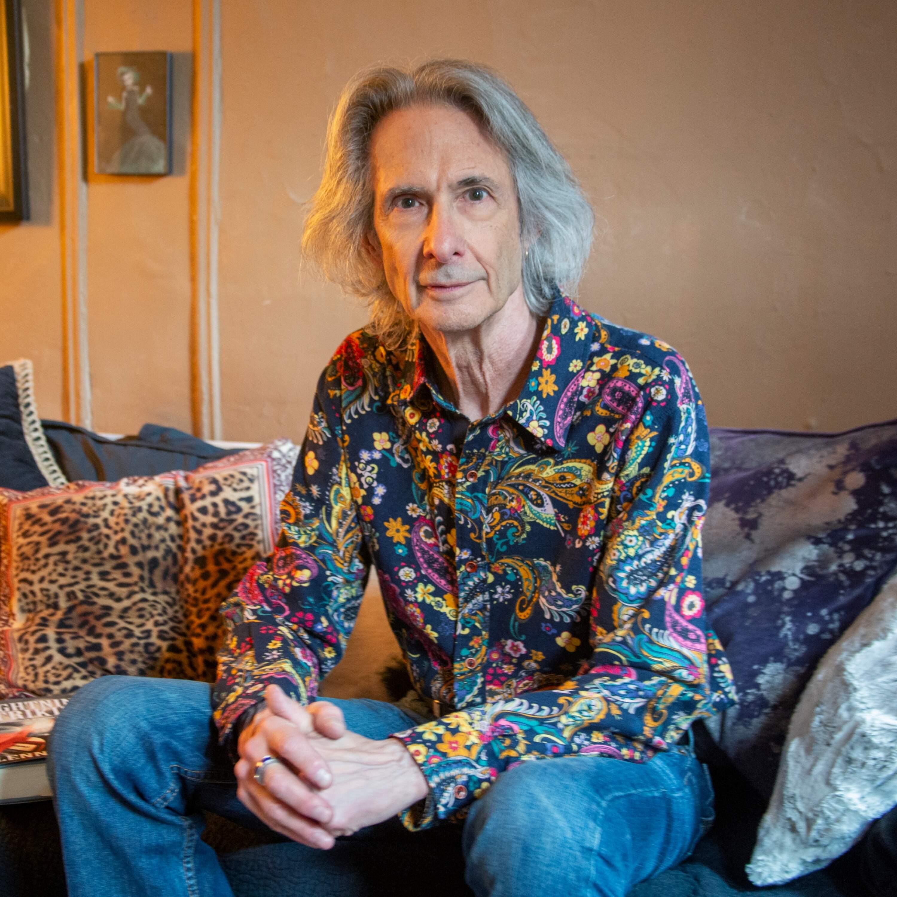 Guitarist Lenny Kaye on Patti Smith, Nuggets, and his solo debut Episode cover