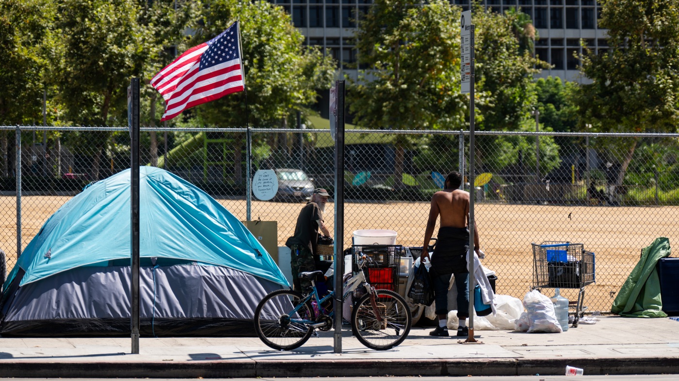 Trump would like to bring back mental institutions, but experts are skeptical : Shots Trump would like to bring back mental institutions, but experts are skeptical : Shots