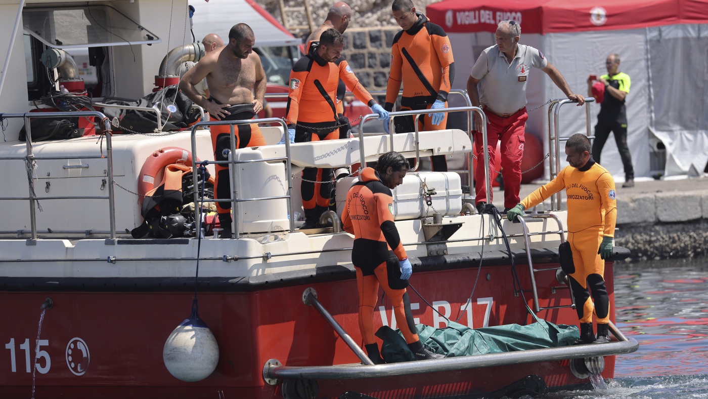 Italian prosecutors open a manslaughter investigation into yacht sinking off Sicily : NPR Italian prosecutors open a manslaughter investigation into yacht sinking off Sicily : NPR