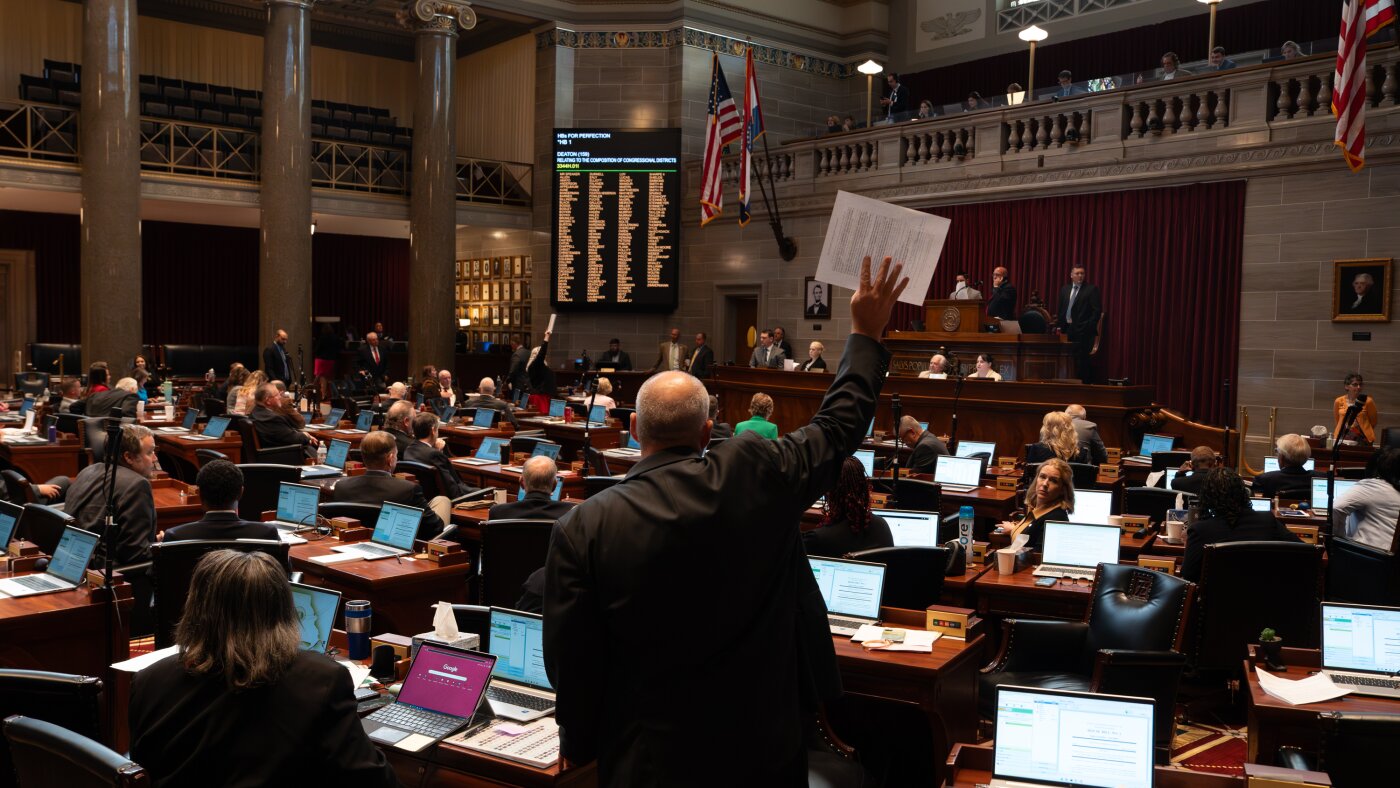 These voters want to overturn Missouri's new gerrymandered congressional map