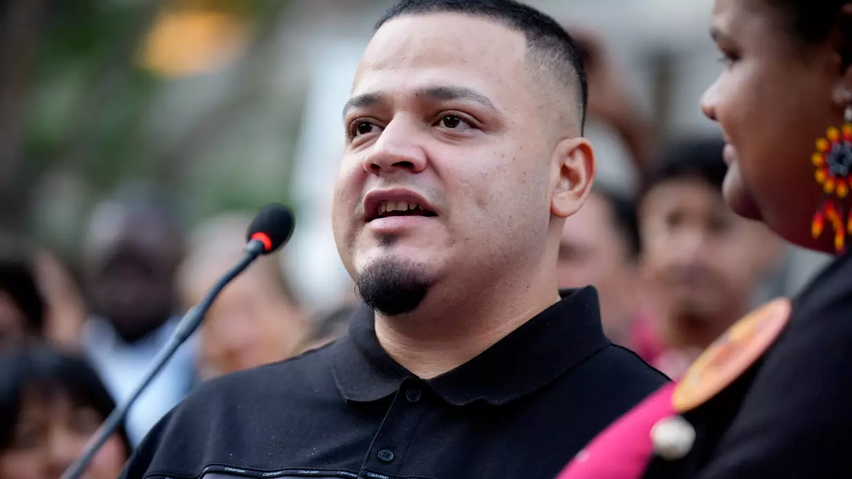Federal judge dismisses criminal charges against Kilmar Abrego Garcia